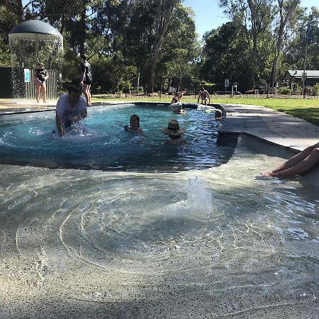 Eildon Pondage Holiday Park Eksteriør bilde